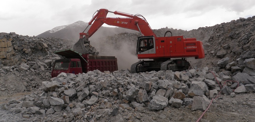 電動(dòng)挖掘機(jī)CED750-8.jpg 電動(dòng)挖掘機(jī)CED750-8.jpg